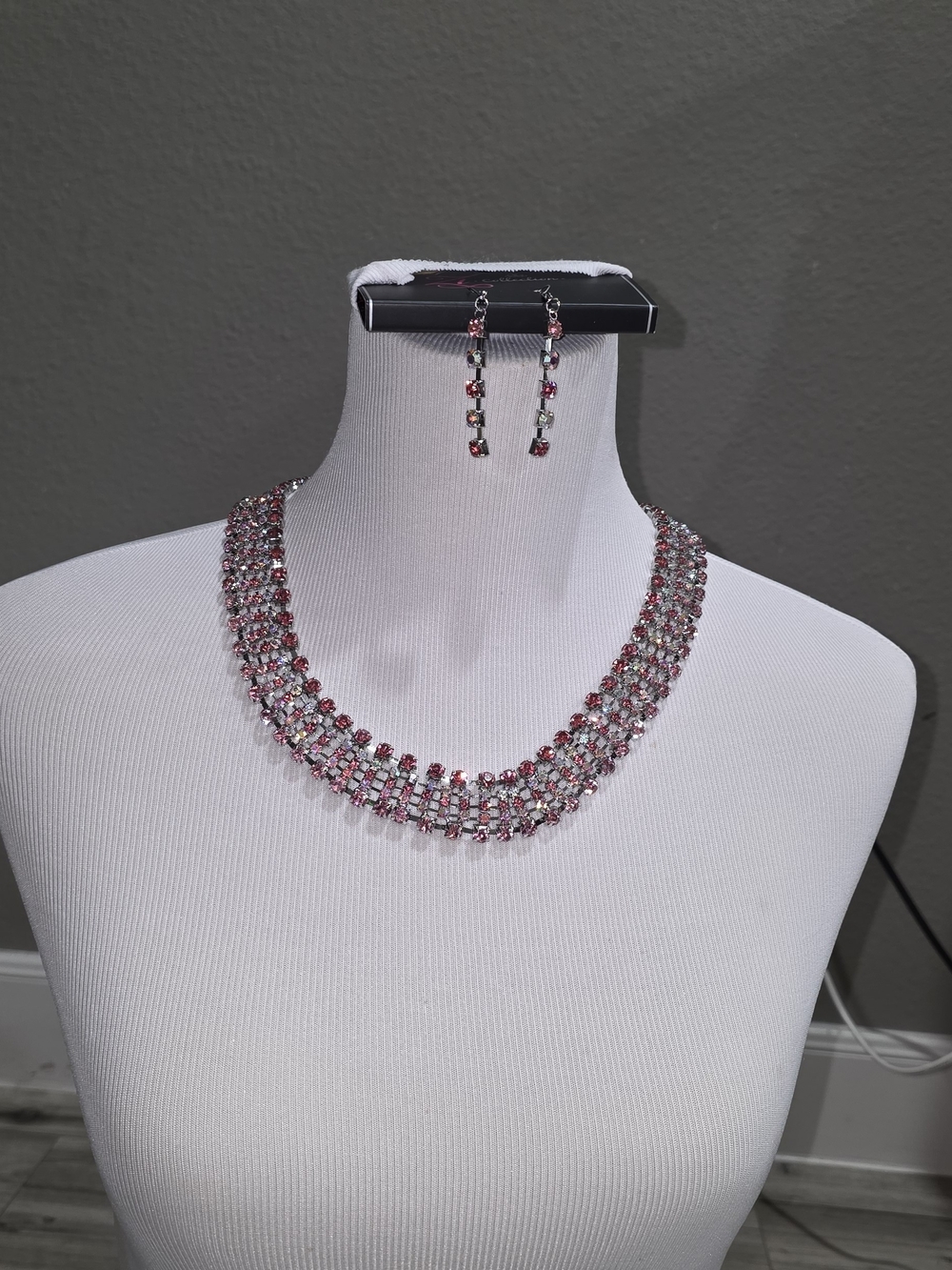 paparazzi Pink Crystal Multi-Row Collar Necklace - Picture 2 of 3